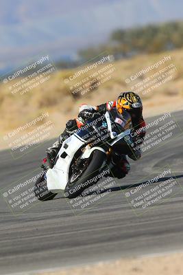 media/Jan-18-2024-Racers Edge (Thu) [[008952c709]]/B Group/Session 2 (Turn 16)/